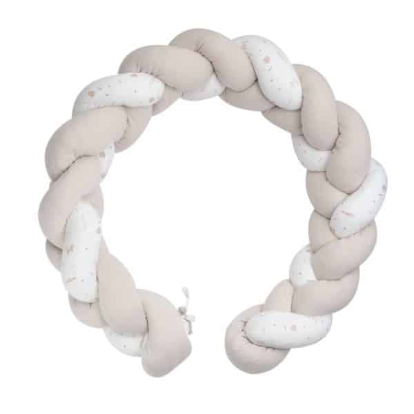 tresse décorative écru et beige chambre bébé